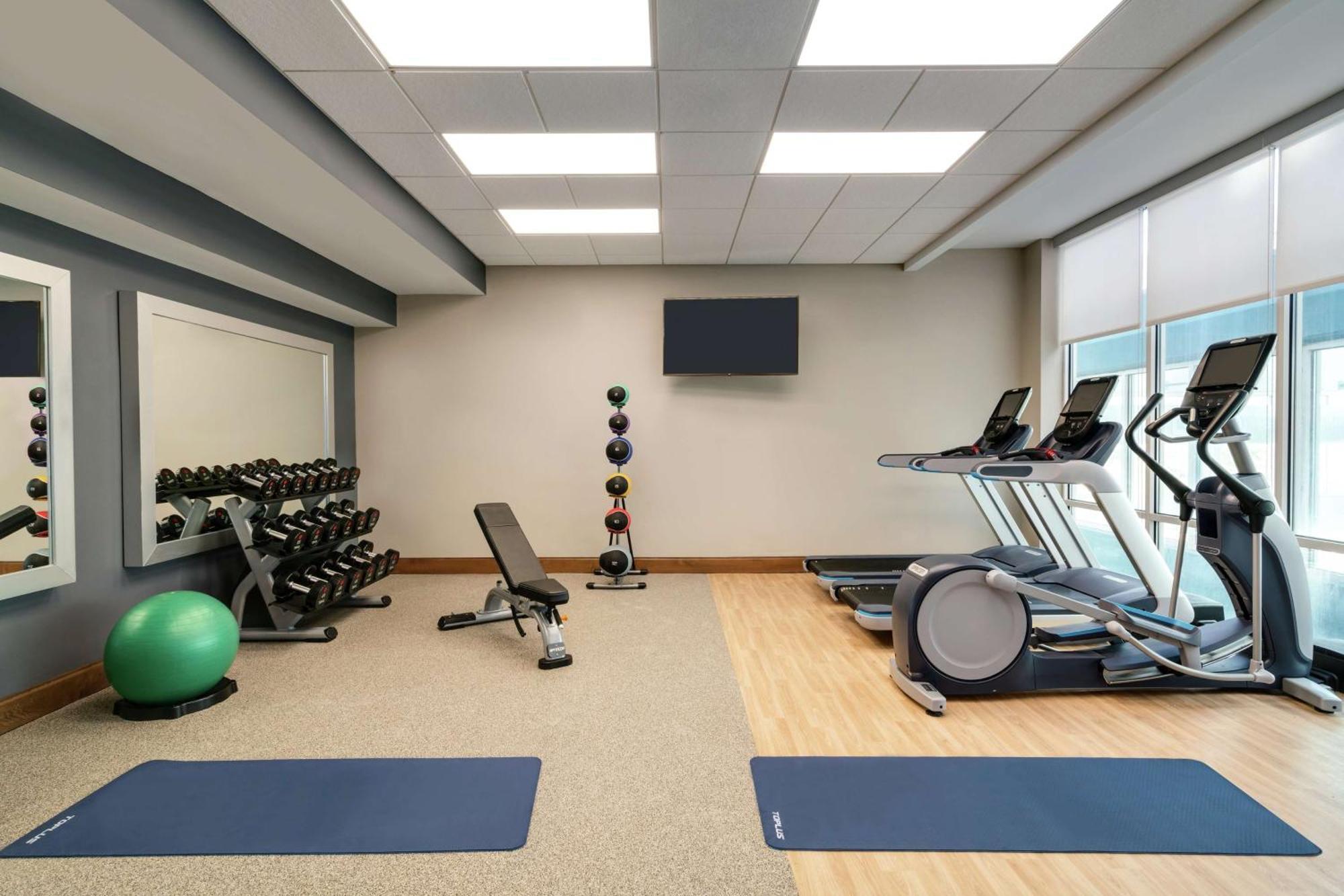 Doubletree By Hilton Ocean City Oceanfront Exterior photo