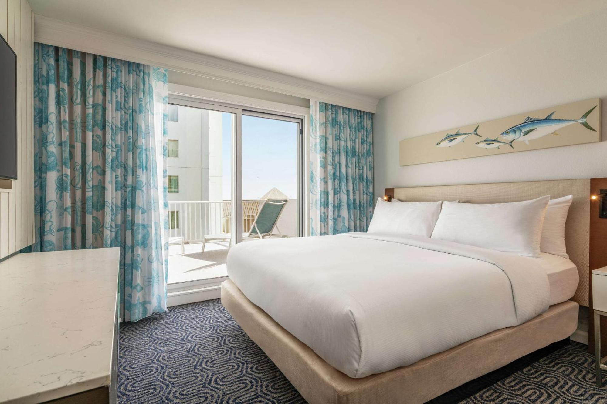 Doubletree By Hilton Ocean City Oceanfront Exterior photo